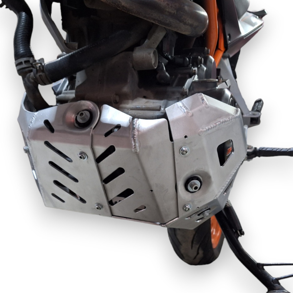 Cubrecarter Ktm Duke 250-390 13-20, Husq Svart-vit 401 18-19