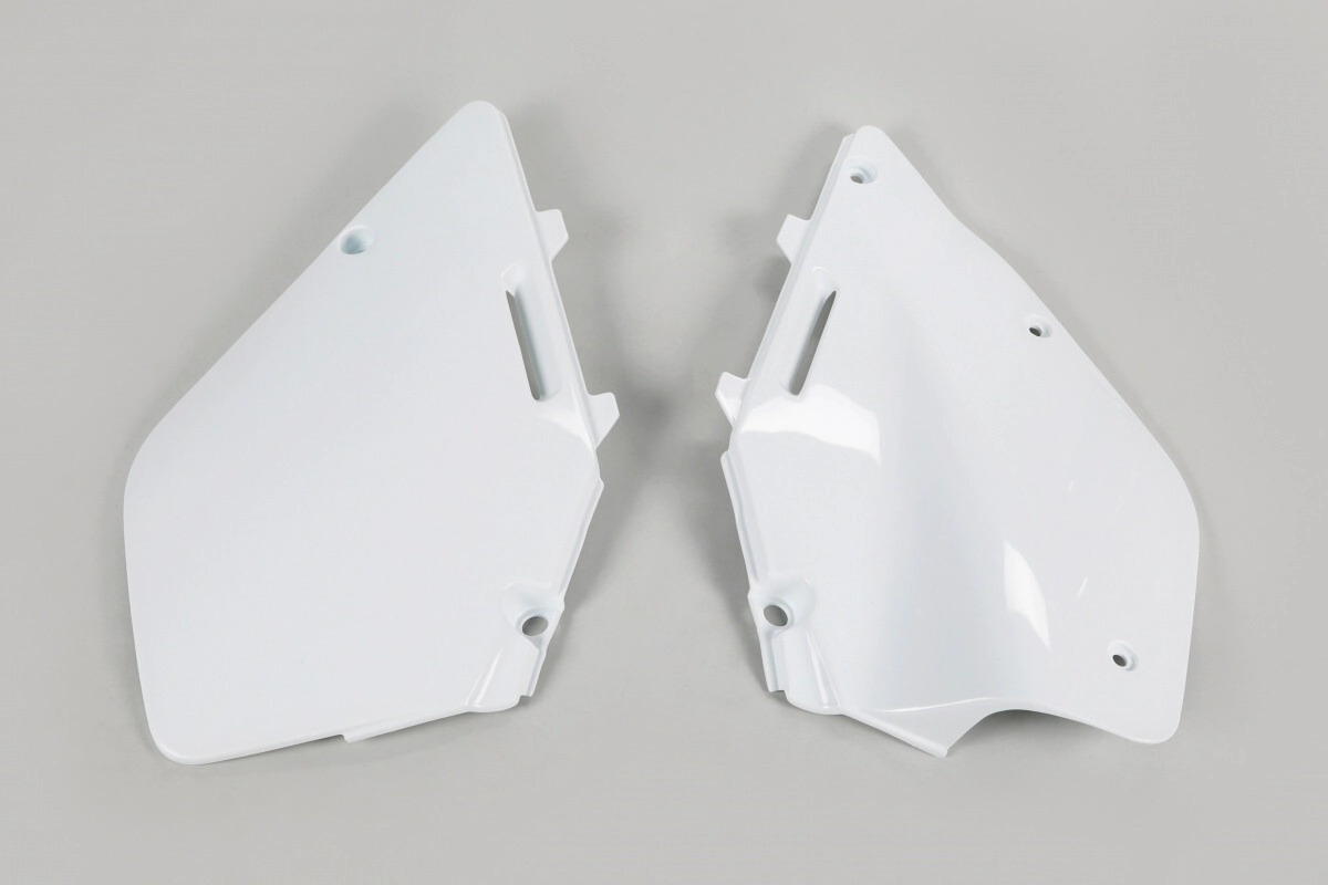 [UFO] Cachas laterales [Color: Blanco] Suzuki RM 125-250 96-00