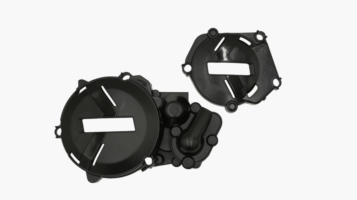 [AMX] Protector de tapa de embrague [Color: Negro] Motor Yamaha YZ 250 05-25, YZ 250X 16-25, YZ 50TH 250 2024, YZ F 250 05-25, YZ F 50TH 250 2024, YZ F 50TH Anniversary 250 2006, YZ F 60TH Anniversary 250 2016… (4 modelos)