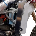 Refuerzo Radiador Rvm Cz 450r 21-24