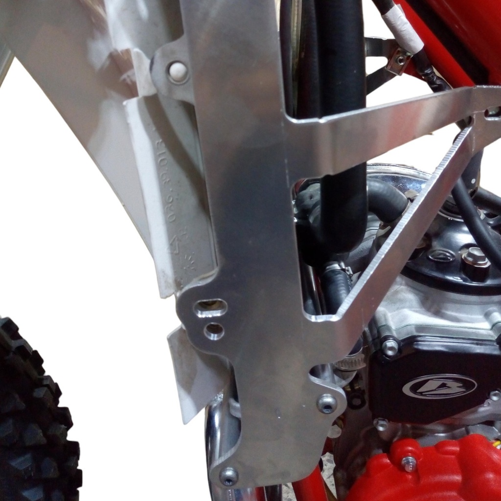 Refuerzo De Radiador Beta X-trainer 300 2018-2020